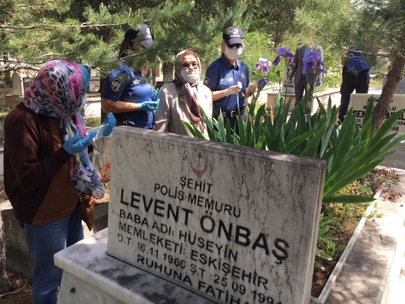 Şehit annesinin dileğini polis evlatları yerine getirdi - Resim: 3