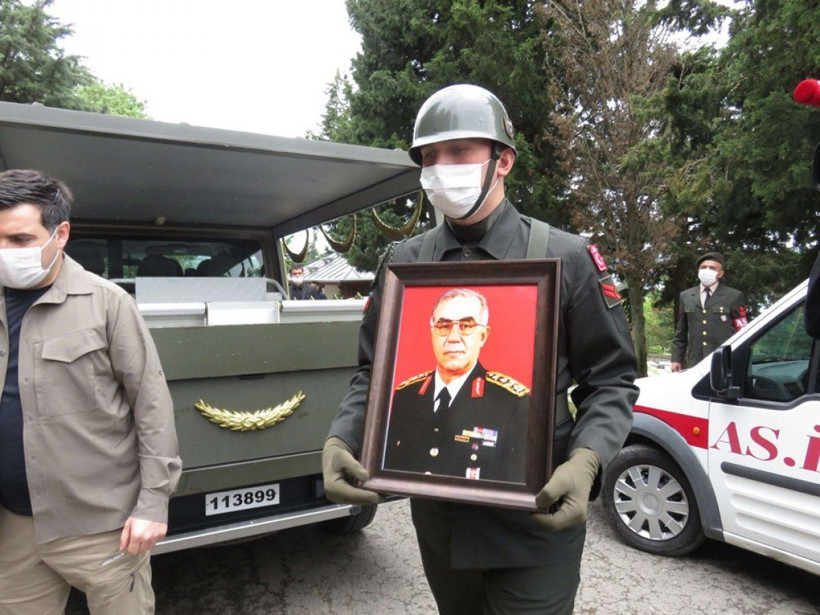 28 Şubat'ın baş mimarı İsmail Hakkı Karadayı sessiz sedasız toprağa verildi - Resim: 3