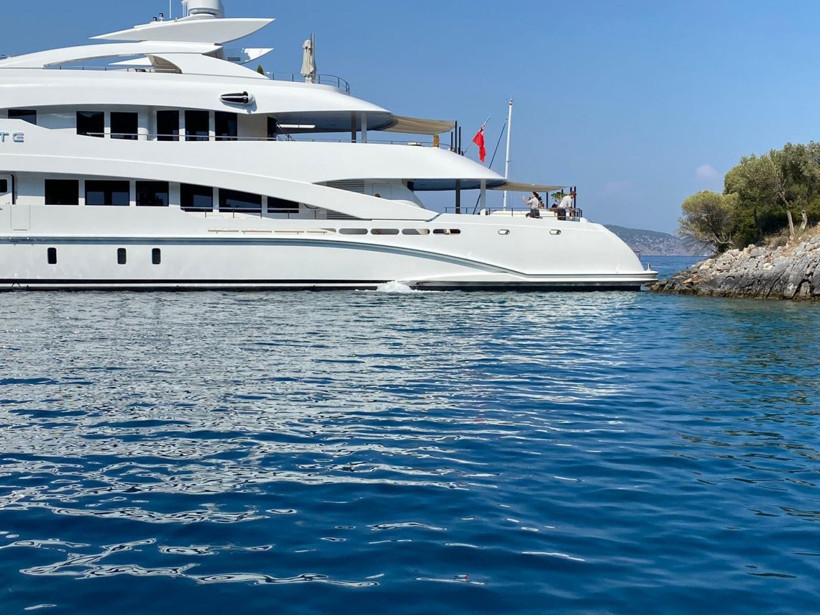 Türkiye'ye gelen ünlü tenisçi Rafael Nadal yatıyla kaza yaptı - Resim: 3