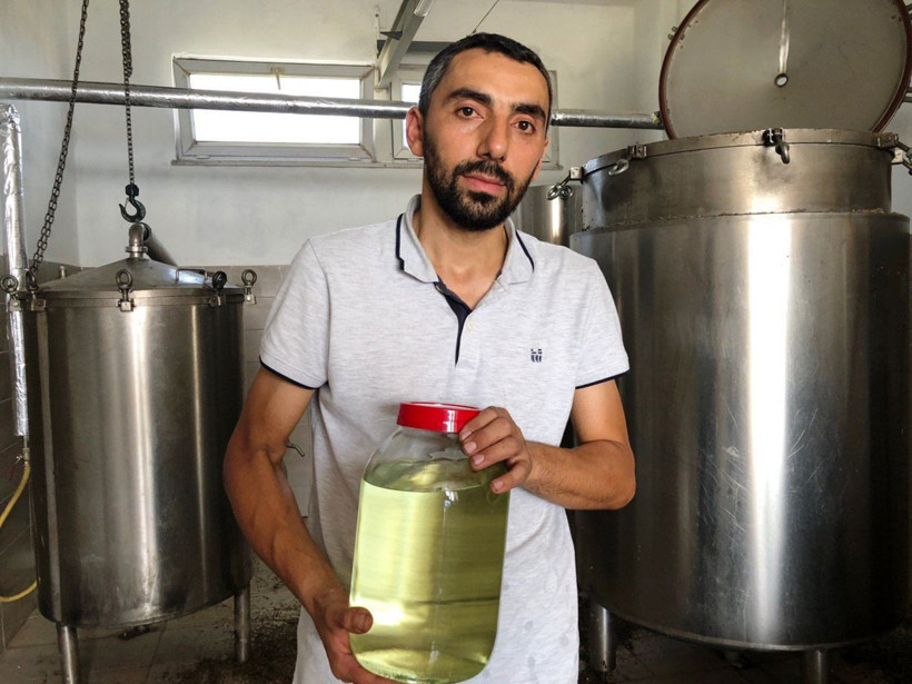 Sakarya üretiliyor litresi 135 EURO'dan satılıyor - Resim: 2