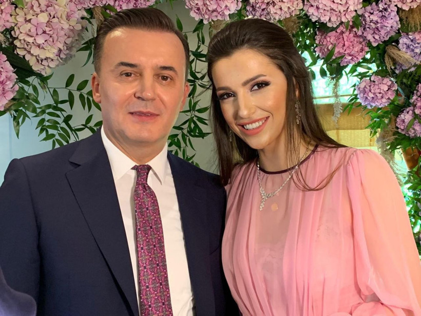 Ankara Cumhuriyet Başsavcısı Yüksel Kocaman nişanlandı! Nişanlısı Ayça Dursun ne iş yapıyor? - Resim: 2