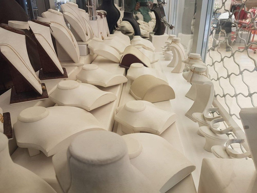 Duvarı görünce gözlerine inanamadı! 3 kişi maskeyle gelmiş - Resim: 2