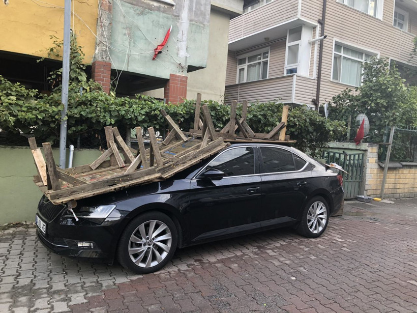 İstanbul'da her sokak 'mal canın yongasıdır' dedirtti otomobiller zırha çevrildi - Resim: 3