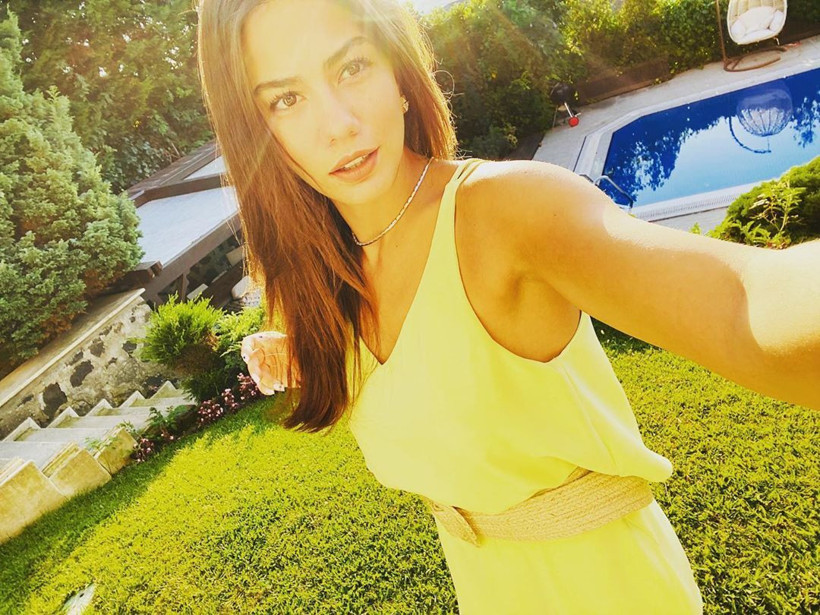 Doğduğun Ev Kaderindir'in yıldızı Demet Özdemir hayalini açıkladı! İtalyanlarla bakın neden şaşırmış - Resim: 2