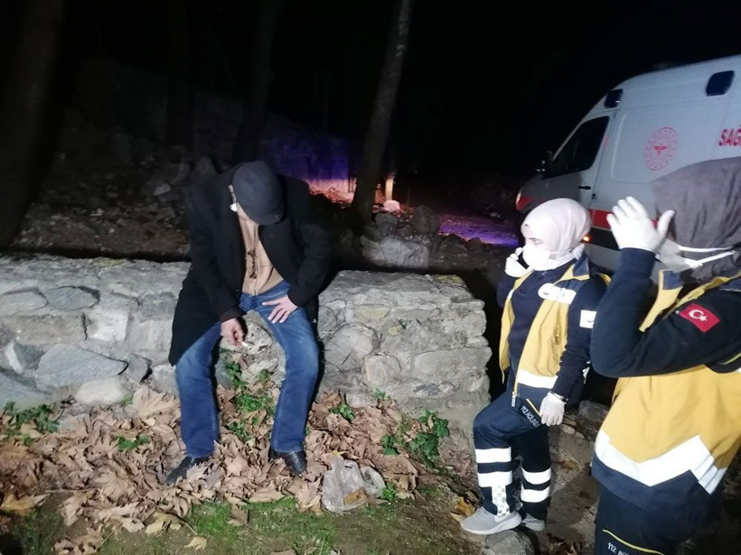 Bursa'da ekipler alarma geçti! Ormanlık alanda kaybolan alkollü adam ceza yemekten kurtulamadı - Resim: 1