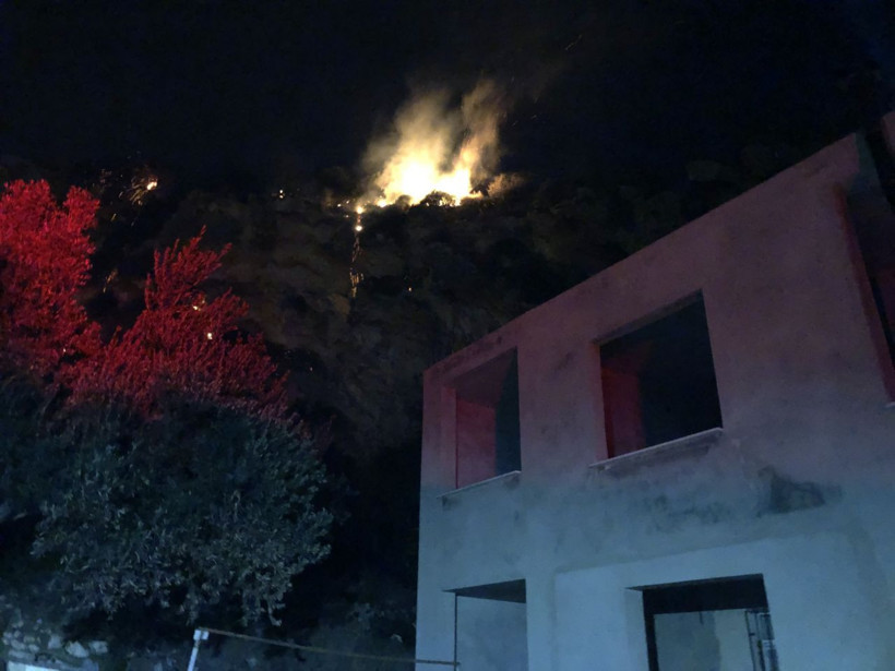 Hatay'da, ağaçlık bölgede 4 farklı noktada birden yangın çıktı! - Resim: 2