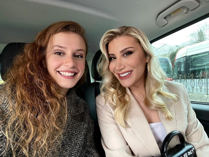 'Ruhunuz duymadı' demişti! İrem Derici'nin 11 yaş küçük gizli aşkı bakın kim çıktı - Resim: 1