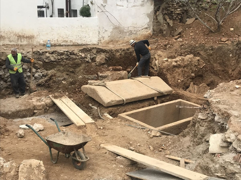 Bodrum'da 2400 yıllık mezar açıldı içinden çıkanlar heyecan uyandırdı - Resim: 2