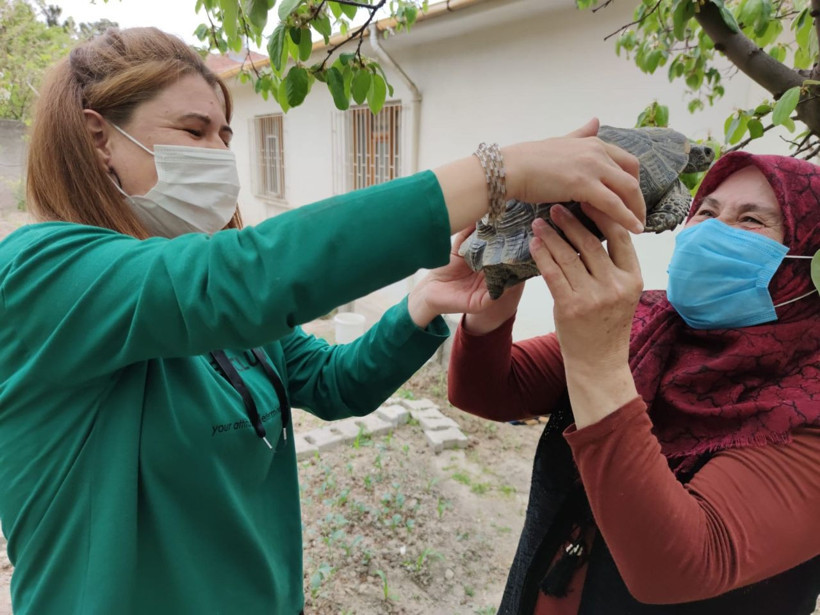 Amasya'da böylesi görülmedi! Terlik içinde büyüttü evladı gibi oldu: Günlerce ağladım - Resim: 3