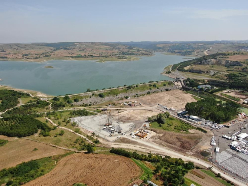 Kanal İstanbul'da tarihi gün! Sazlıdere Köprüsü'nün temeli atıldı tasarım özellikleri şaşırttı - Resim: 1