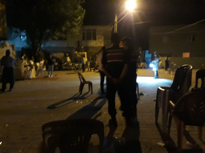 Mersin'de düğünde tüfekle havaya ateş açıldı! 10 kişi yaralandı - Resim: 1
