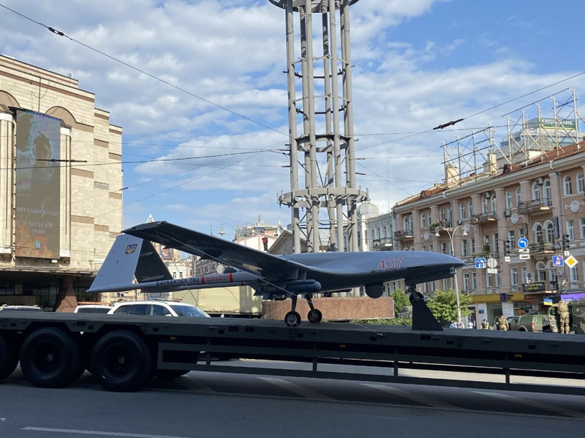 Ukrayna Bağımsızlık Günü öncesi Bayraktar TB2 sergilendi - Resim: 4