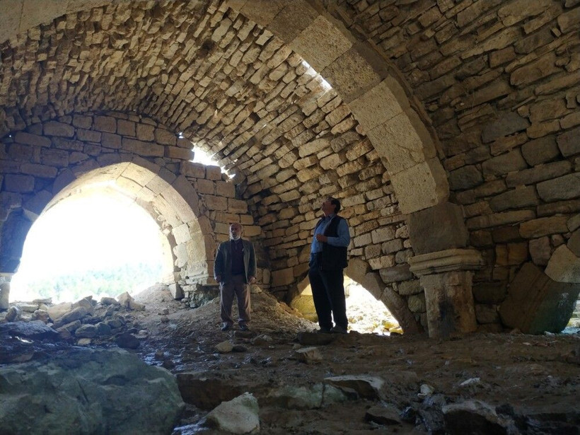 Sular çekilince ortaya çıktı! Konya'da görenler şaştı kaldı: 8 asırdır ayakta - Resim: 3