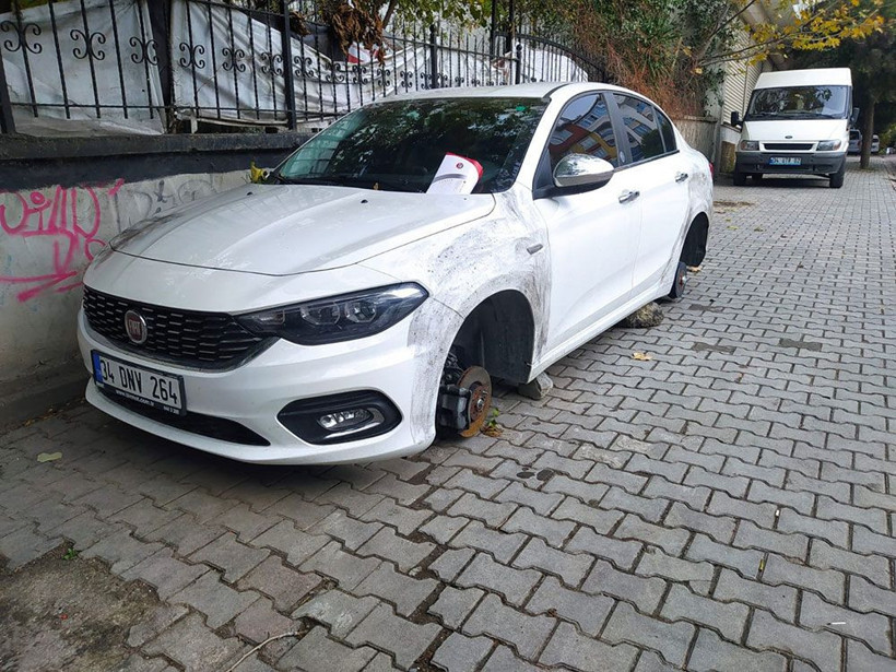 İstanbul Esenyurt'ta Çiçek Abbas filmi gerçek oldu - Resim: 4