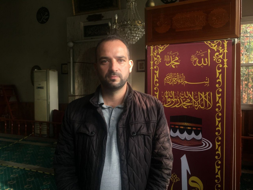 Eyüp'te camide Kuran-ı Kerim ayetine saygısızlık Ayaklar altına aldılar - Resim: 4