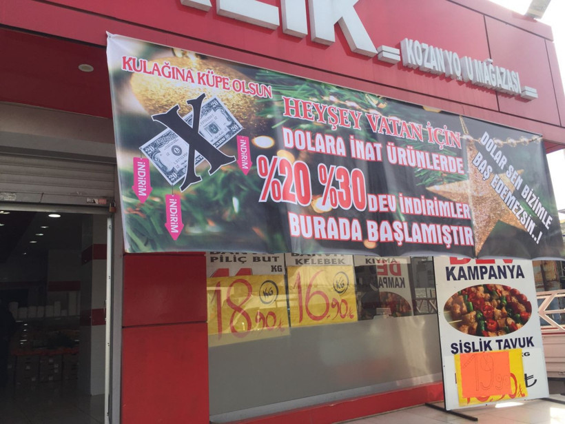 Dolar düştü yüzde 40 indirim yaptı! Vatandaş almak için yarıştı - Resim: 2