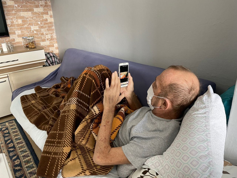 78 covid-19 testi pozitif çıktı 14 aydır karantinada! Hayatı kabusa döndü: Dışarıdan kedi geçse bana... - Resim: 4