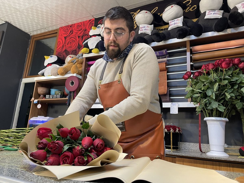 500'den fazla sipariş yağdı! Yazılan notlardan okuyanları duygulandırdı: Diyarbakır Mardin Elazığ Bingöl'de tatlı telaş - Resim: 4