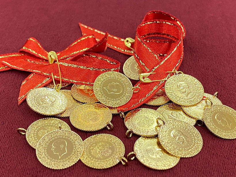 830 lirayı gören gram altın daha da artacak! İslam Memiş altında 2150 doları bekliyor - Resim: 1