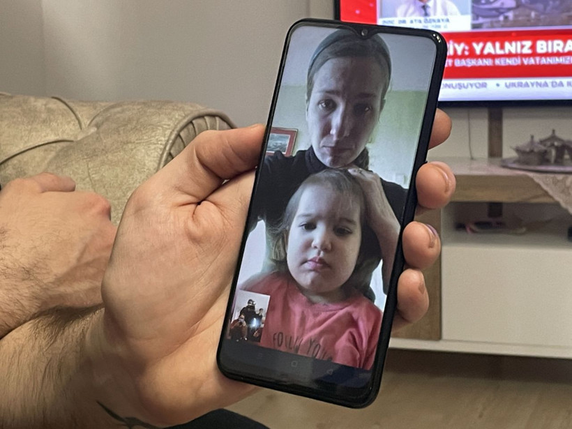 Edirneli baba, Ukrayna'daki kızı ve eşinin dönmesini bekliyor - Resim: 4