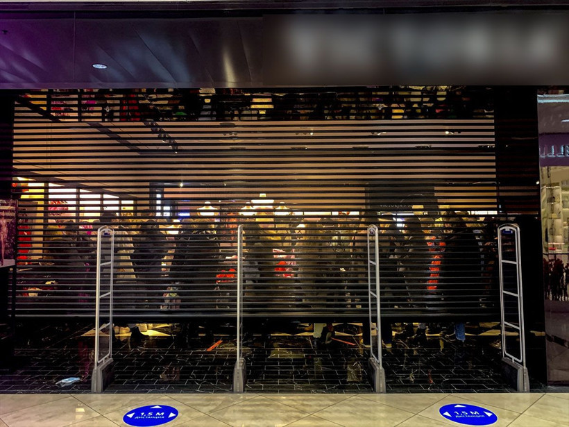 Saatlerce kuyrukta beklediler! Rusya'da 'panik' alışverişi - Resim: 2