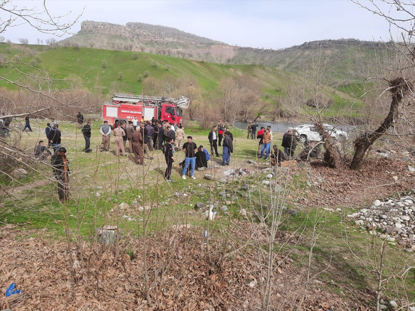 Hakkari'de çaya düşen asteğmenin cansız bedeni bulundu - Resim: 2