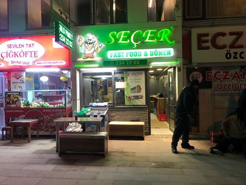  Burdur’da koca dehşeti! Karısını işyerinde av tüfeğiyle vurarak öldürdü - Resim: 4