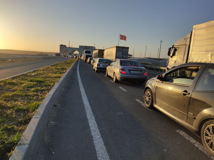 İpsala sınır kapısında 3 kilometre alışveriş kuyruğu - Resim: 2