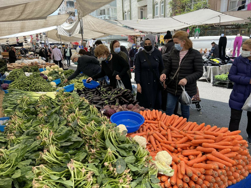 İstanbul semt pazarlarında fiyatlar yarı yarıya düştü - Resim: 4