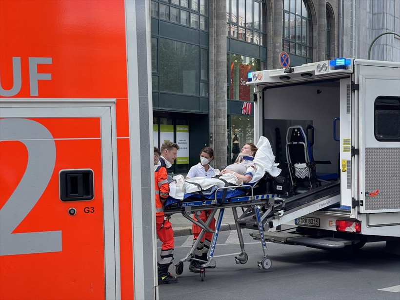 Almanya'da kalabalığa arabasıyla daldı 1 kişi öldü 30 kişi yaralandı! Araçtan çıkan Türkiye afişleri şok etti - Resim: 4