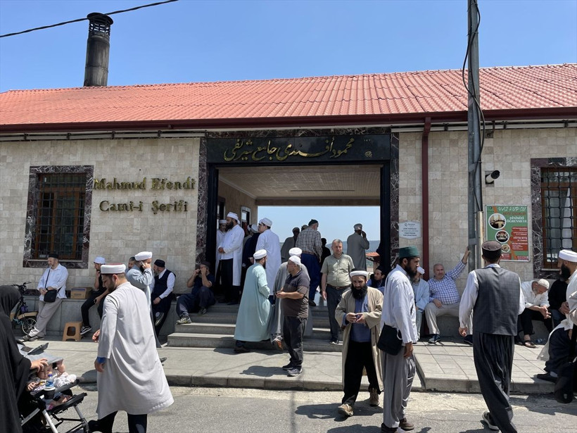 İsmailağa lideri Mahmut Ustaosmanoğlu'nun cenazesi için yeğeni cemaati uyardı: Uzak durun! - Resim: 3