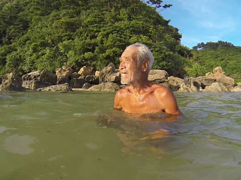 Şehir hayatına alışamadı, ıssız adaya çırılçıplak halde geri döndü! - Resim: 2