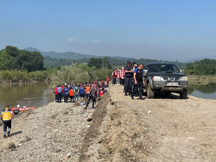 Düzce'de sel felaketi! 9'uncu günde acı haber kepçe operatörünün cenazesi bulundu - Resim: 1