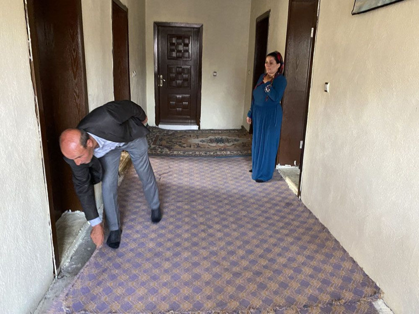 Hakkari'de yılan evi! Her yerden çıkıyor ailenin gözüne uyku girmiyor evin hanımının sözleri ürküttü - Resim: 1