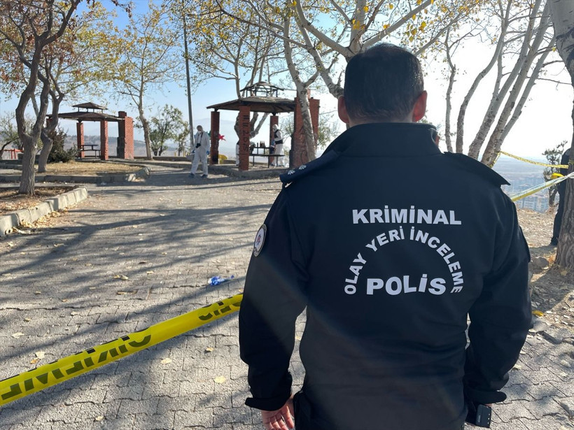 Ekipler harekete geçti! Tek tek parmak izi alındı şimdi yandılar - Resim: 3