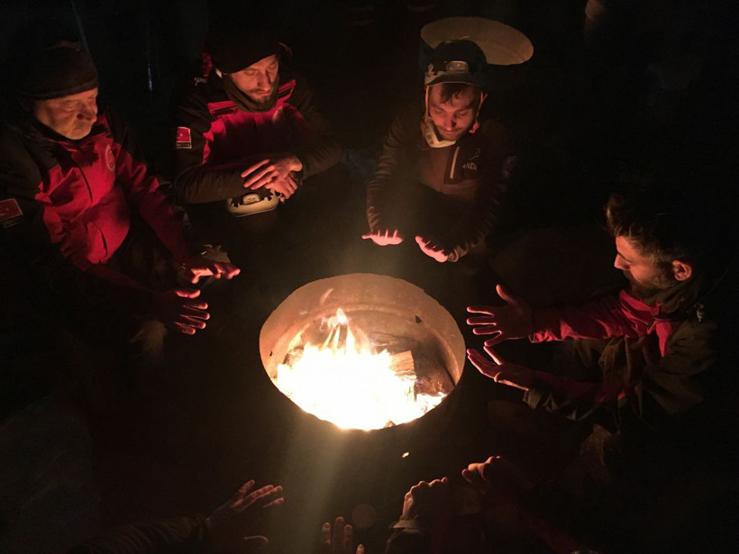 Tam anlamıyla cinayet! Depremde yıkılan 12 katlı bina 'kolonları kesildiği' için mahkemelikmiş! - Resim: 2