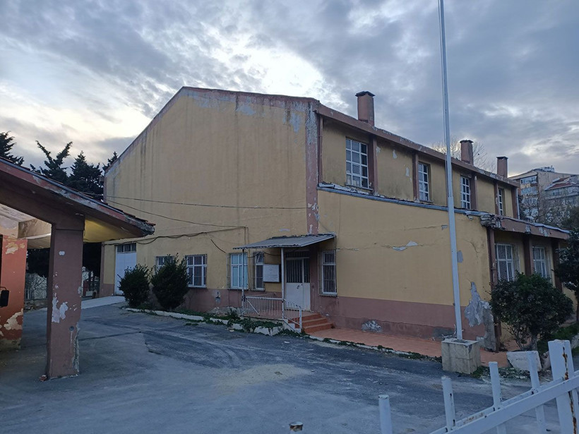 İstanbul'da 93 okul 'çürük' diye  boşaltılıyor! İşte boşaltılacak okullar ve akıllardaki tüyler ürperten soru - Resim: 1