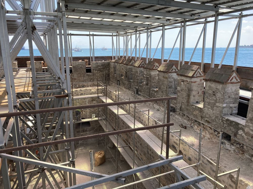 Kız Kulesi'nin şoke eden fotoğrafları ortaya çıktı! Deniz kumu ve midye kabuğu... - Resim: 4