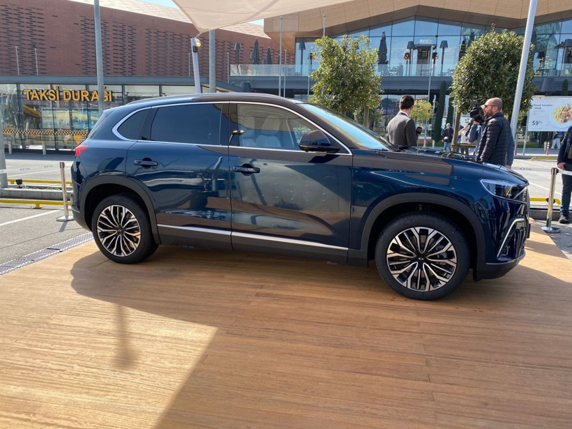 Ümraniye'de herkes canlı görmek için geldi Togg'u görenler hayran kaldı - Resim: 1