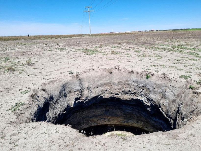 Konya'da görülen obruk başka şehre sıçradı! Mantar toplamaya giden gençler buldu - Resim: 3