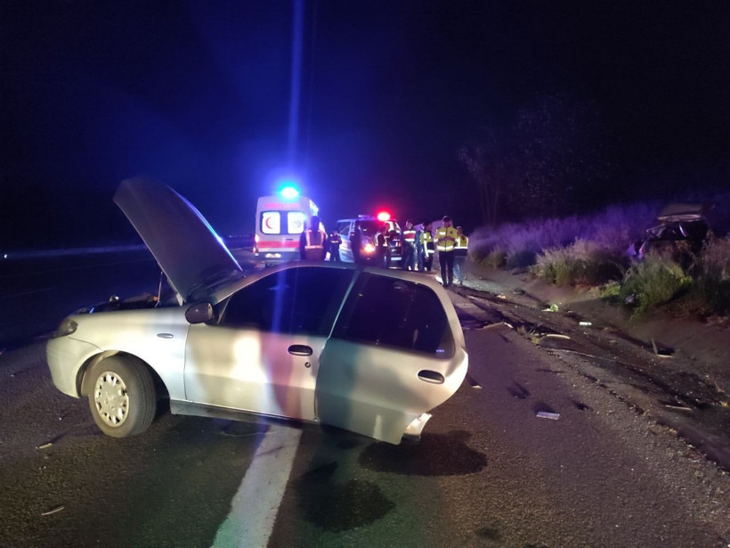 Tekirdağ'da feci olay! Nikaha bir gün kala ikiye bölünen araçta can verdiler - Resim: 1