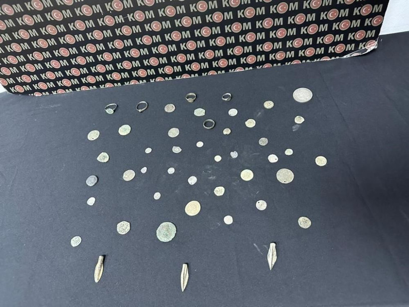 İstanbul'da tarihi eser kaçakçılığı: 5 şüpheli yakalandı,ele geçirilenler şoke etti! - Resim: 1