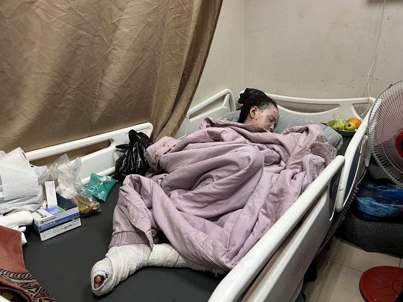 İsrail ordusunun Gazze'deki saldırısında Filistinli küçük kız bu halden bu hale geldi - Resim: 3