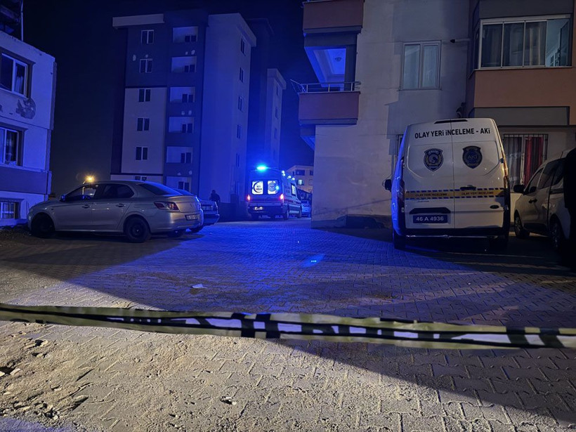 Kahramanmaraş'ta bir kadın, erkek arkadaşını bıçakla öldürdü - Resim: 1