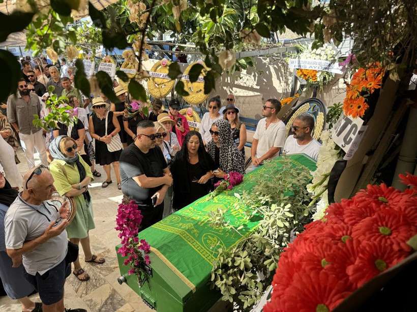 Safiye Soyman oğlu Harun'un ardından konuştu “1 aydır yüreğim ağzımdaydı..." - Resim: 3