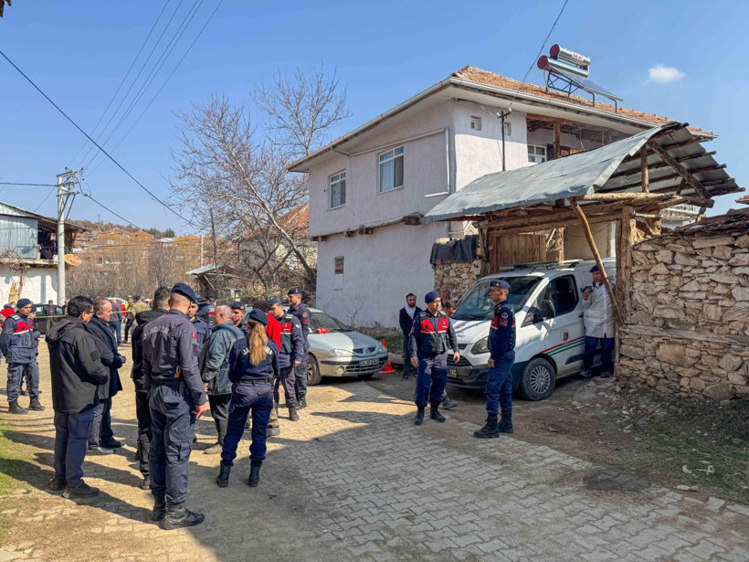 Uşak'ta vahşet! 89 yaşındaki adam 3 komşusunu peş peşe vurdu 2'si öldü - Resim: 3