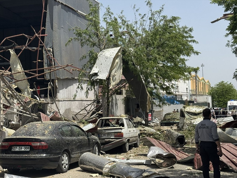 Gaziantep'te fabrikada patlama oldu! Yaralı işçiler var, görüntülere bakın - Resim: 2