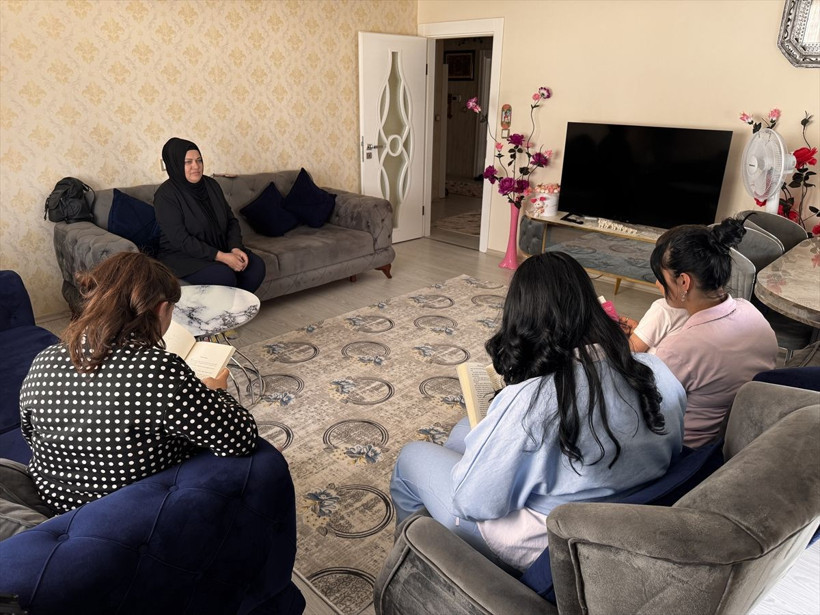 4 çocuk annesi kadın rüyasından etkilenip 4 çocuğun koruyucu ailesi oldu: Ben o an bittim - Resim: 4