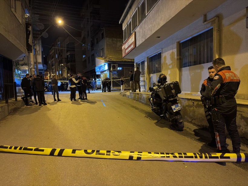 Şanlıurfa'da düğün kana bulandı! Park yeri bulamadı dehşet saçtı: Ölü ve yaralılar var - Resim: 2