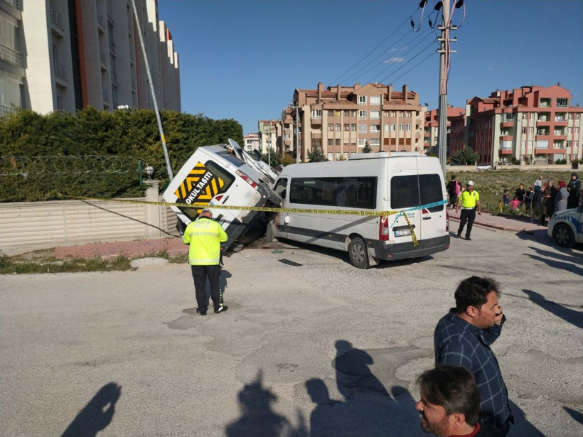 Konya'da okul servisleri çarpıştı! 2'si ağır çok sayıda yaralı var - Resim: 5